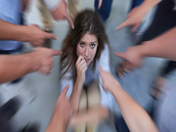 Agoraphobia vs Social Anxiety Disorder
